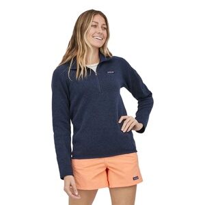 Patagonia women's Better Sweater  1/4 zip in Navy Size XS